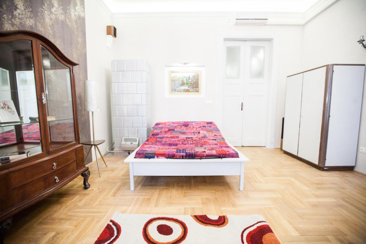 N40 By Small Home Budapest Budapeste Exterior foto