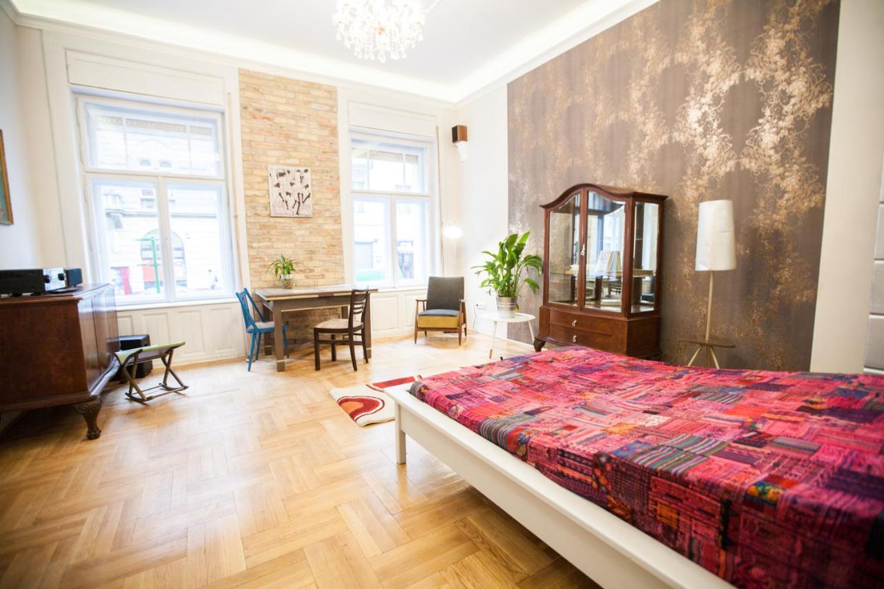 N40 By Small Home Budapest Budapeste Exterior foto