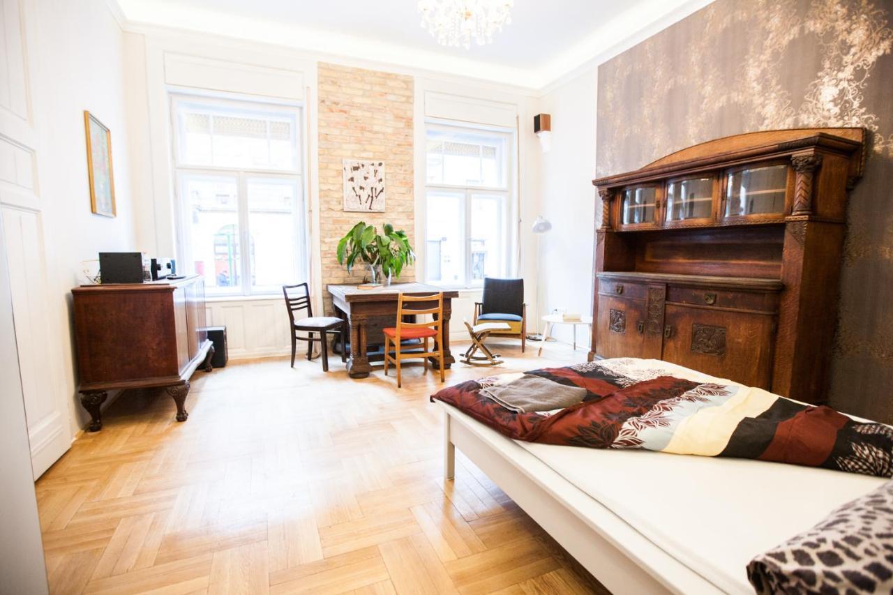 N40 By Small Home Budapest Budapeste Exterior foto